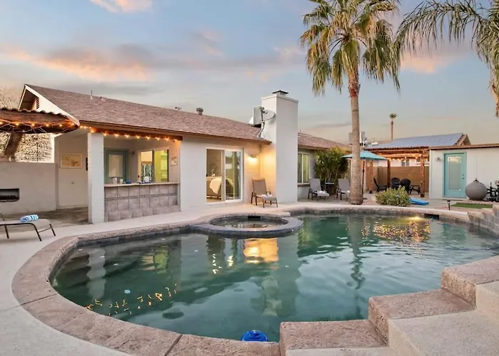 Vibrant Mesa Oasis, Pool, Spa, Game Room