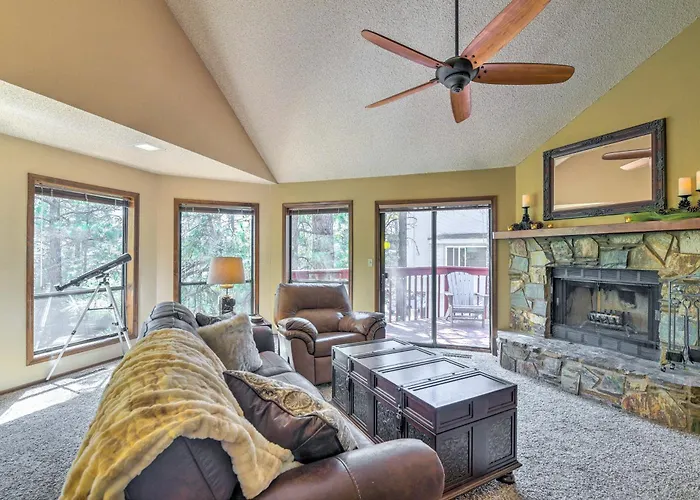 Wooded Retreat W/ Deck: 4 Mi To Downtown Flagstaff