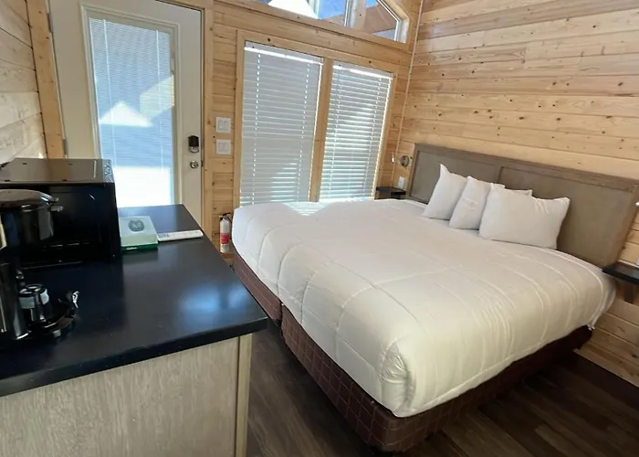 064B Grand Canyon South Rim Chalet With King Bed