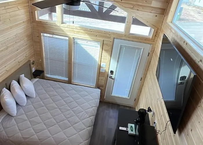 060A Brand New Cozy Cabin With Loft & King Bed Near Grand Canyon South Rim