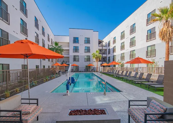 Family Friendly Phoenix Escape With Large Pool!