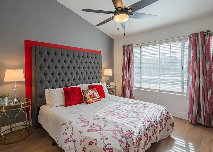 Ground Floor 2Br Condo Perfect Sunset Retreat