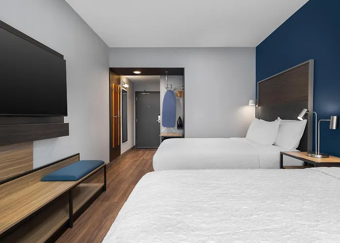 Tru By Hilton Phoenix Midtown