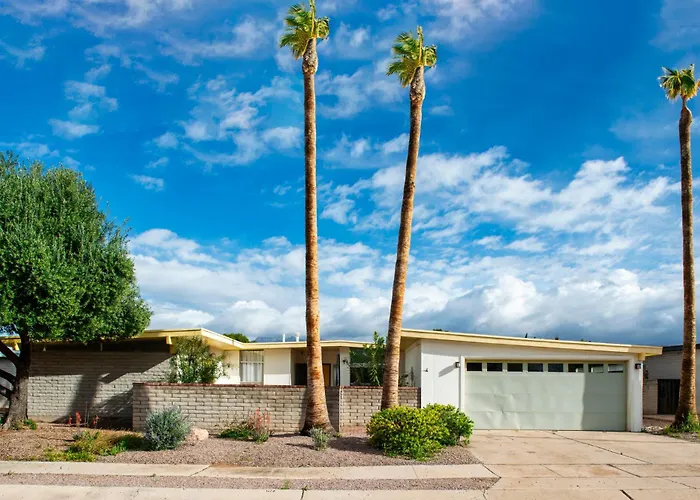 Mid-Century 4Br Ranch With Private Pool, 1M To Pickleball