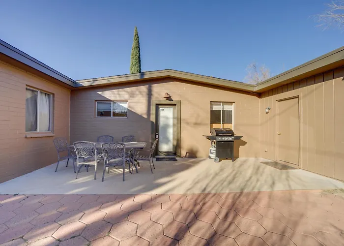 Near Hiking & Golfing: Sedona Home W/ Patio!