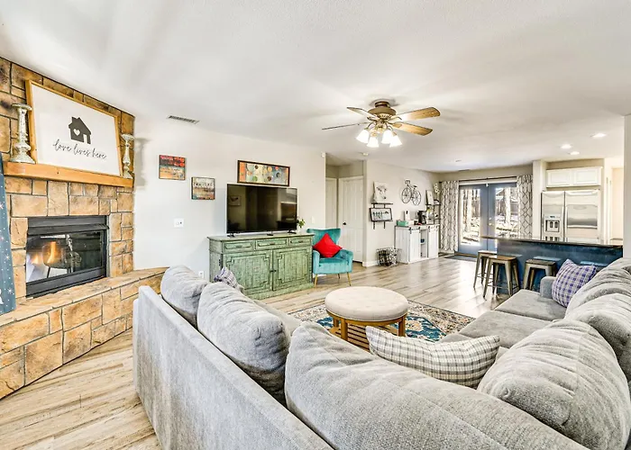 1 Mi To Nau: High-Country Home W/ Gorgeous Views!