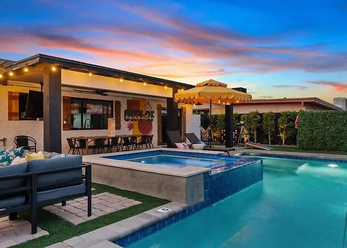 City Of Sunsets, Old Town Scottsdale, Free Heated Pool, Hot Tub, Sauna
