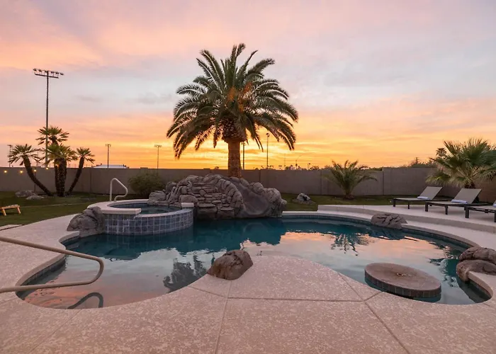 Scottsdale Dreamland: Heated Pool, Spa, Games And Golf