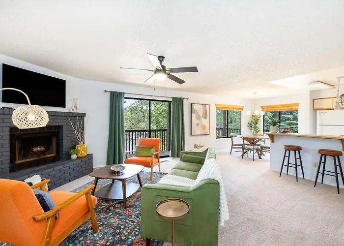 Mid-Century Flagstaff Mtn Condo