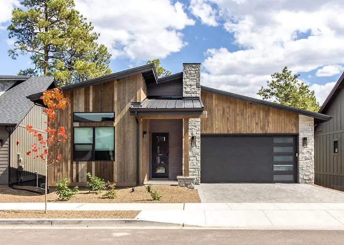 2 Bedroom Home Near Nau And Pine Canyon