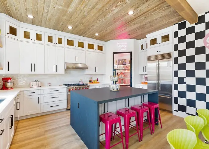 Flagstaff Barbie Dream House