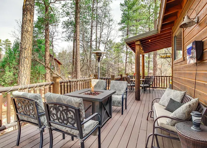 Outdoor Oasis: Family-Friendly Cabin In Show Low!