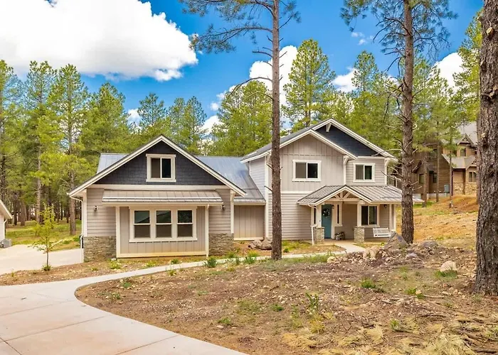 Large Flagstaff Home Near Violas With Hot Tub
