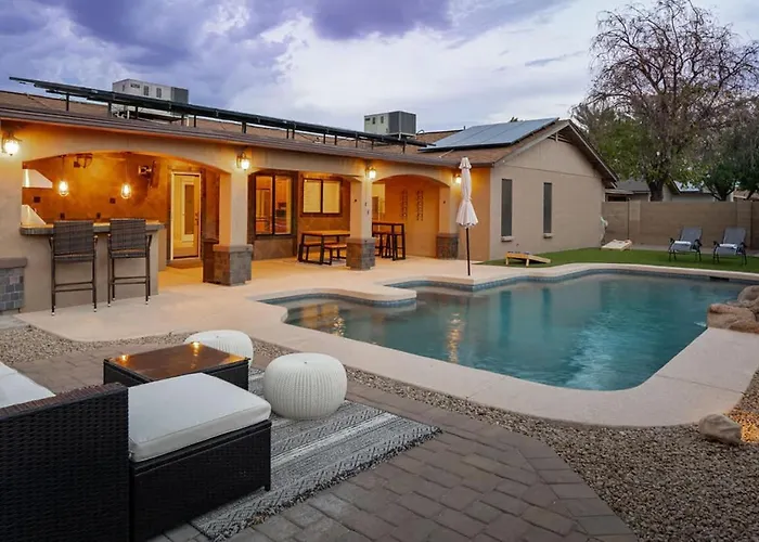 Champions Oasis Home - Near The Stadui2007M Withpool & Grill