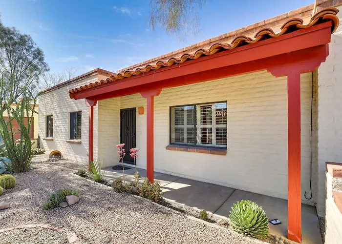 Bright Tucson Home W/ Patio By Rillito River Path!