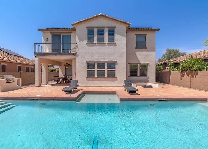 King Bed Pool Fire Pit Office
