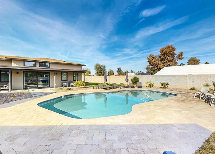 The Chandler Hideaway - Main House Only