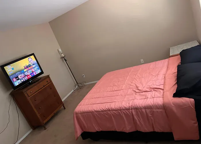 Goodyear 2 Story Room 6