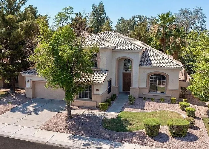 Brand New 6 Bdrm, 3 Bath Heated Pool Sleeps 16