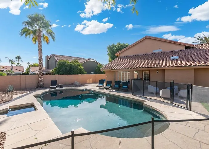 Entertainer'S Dream! 7 Bedroom/4 Bath W Heated Pool & Spa