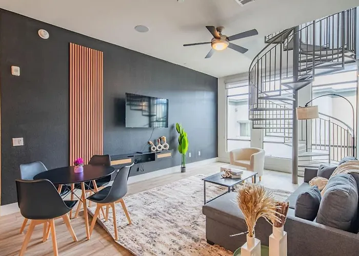 Private Rooftop, Kierland Commons, Tpc Golf, Pool, Gym