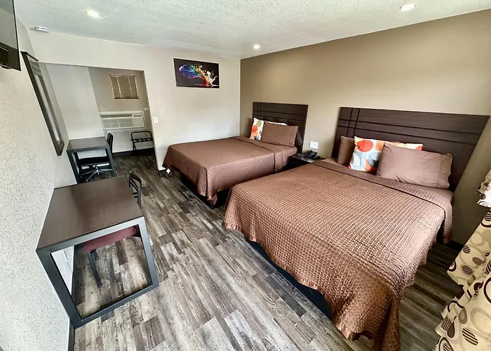 Budget Host Inn NAU / Downtown Flagstaff