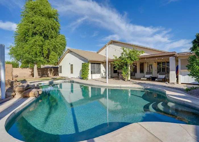 Private Pool: Group-Friendly Gilbert Getaway!
