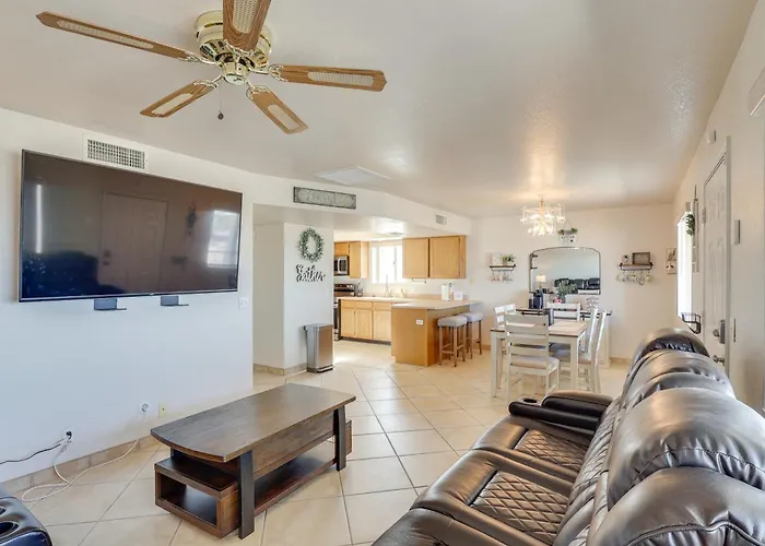 Pool Access & Mtn Views: Lake Havasu City Condo!