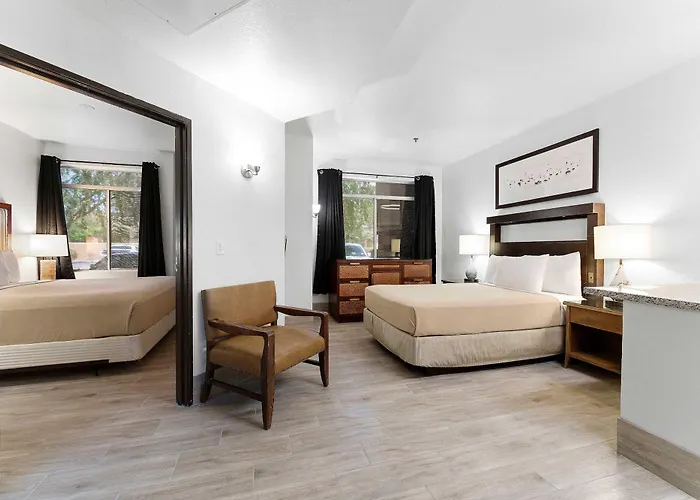 Metro Chandler Extended Stay - Serene 2 Bed