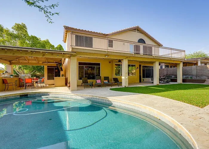 Heated/Cooled Pool: Spacious Mesa Home Near Golf!
