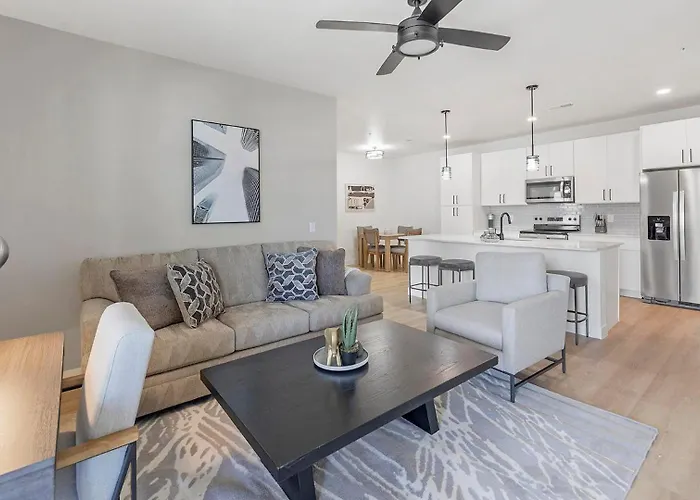 Landing Amazing 2Bd Gym Pool