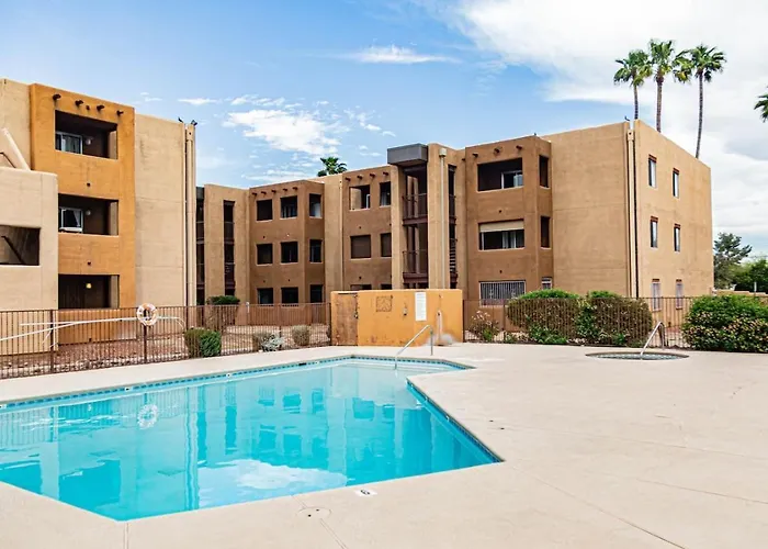 Casa Club Condo