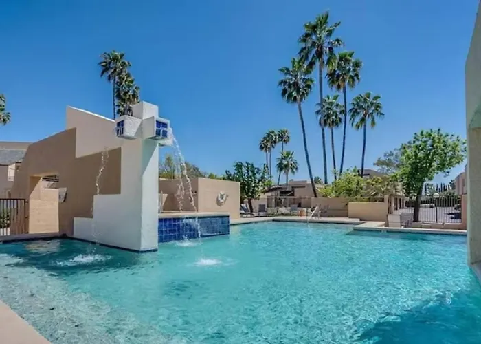 Sabino Canyon Condo With A Pool And Spa