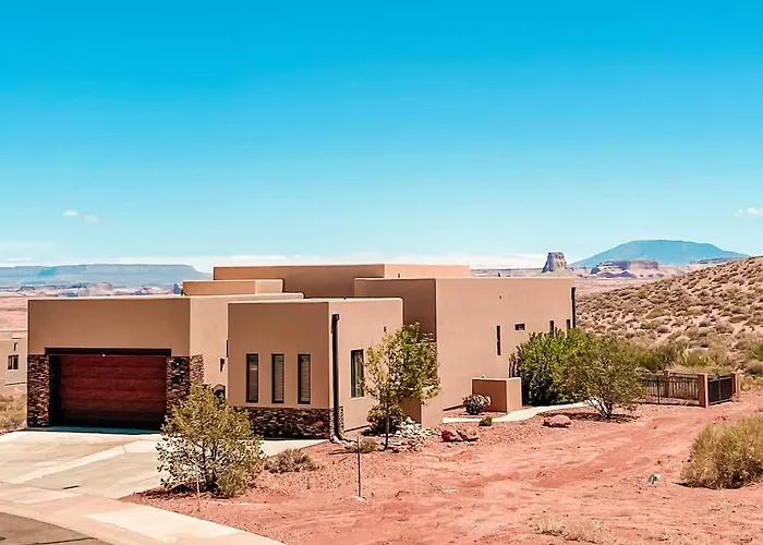 The Cliff Dweller - Peaceful Escape 50-Mile Views