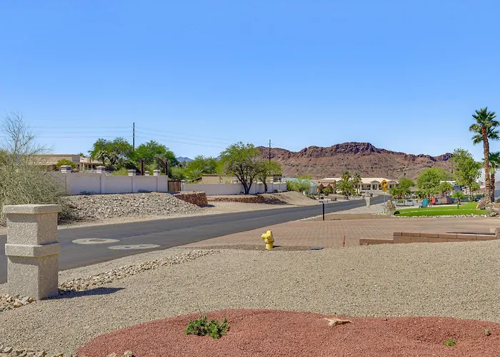 Pet-Friendly Lhc Home W/ Temp-Controlled Pool!