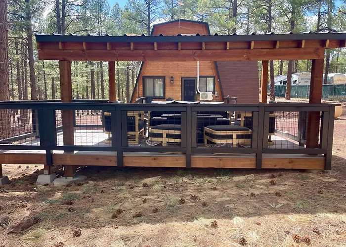 Grand Canyon Cabin! One Hour And 10 Minutes To The South Entrance!
