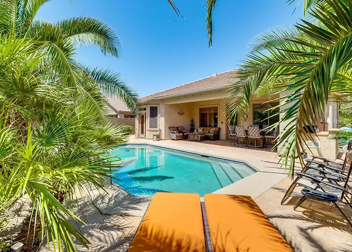 Private Hot Tub: Pet-Friendly Maricopa Escape!