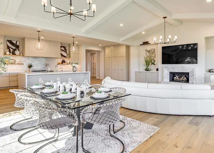 Upscale Oasis! Luxe Chandler Gem W/ Patio