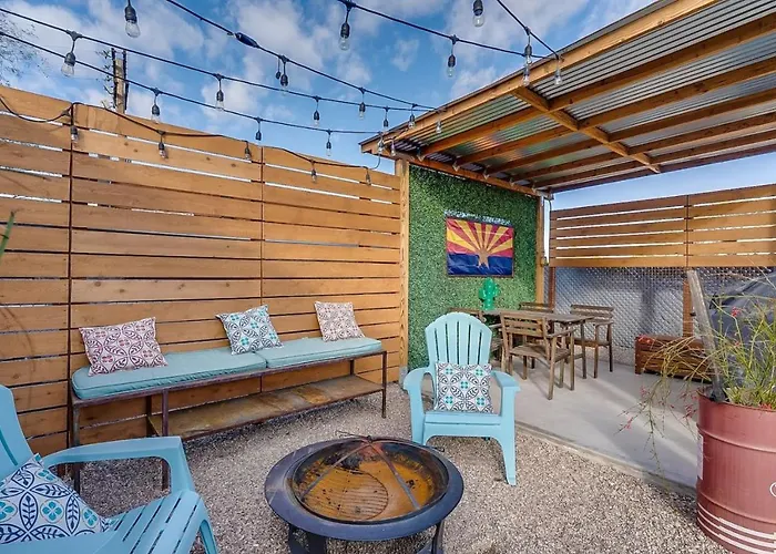 Chic Duplex In Tucson 1 Of 2
