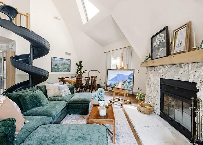 Forest-View 'Foxwood Cottage' In Star Valley!