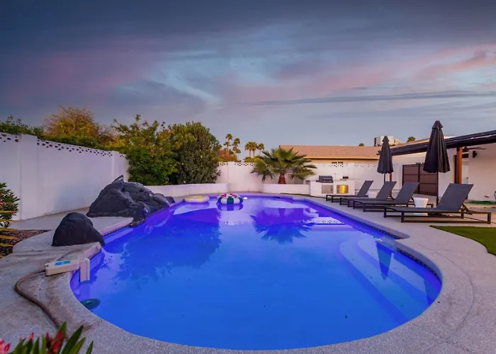 Luxury 4Br Retreat Heated Pool, Mini Golf And Bbq