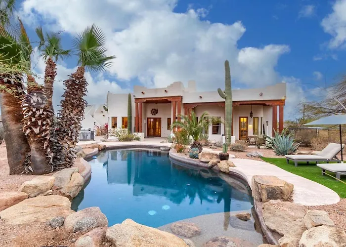Relaxing 3Br Haven With Pool And Bbq For Family Time