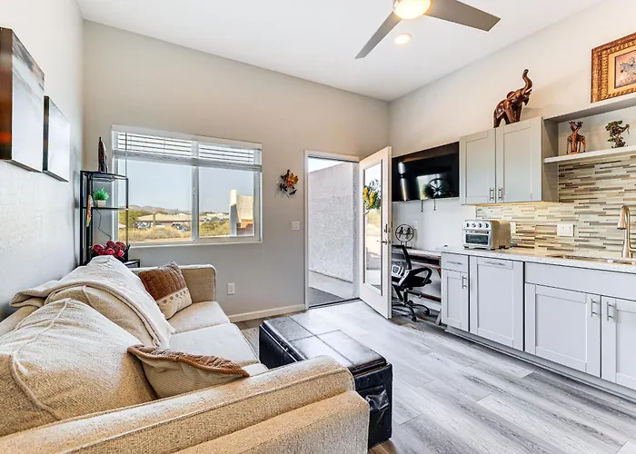 Cozy Couple'S Retreat W/ Views In Apache Junction