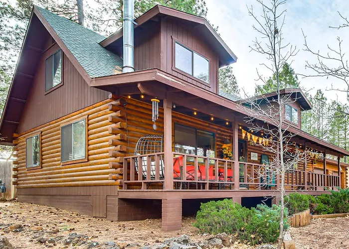 5 Mi To Woodland Lake Park: Cabin In Pinetop!