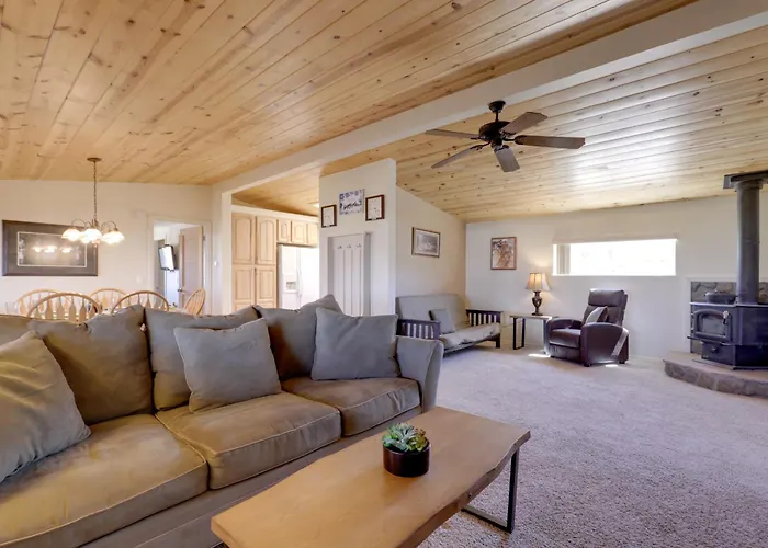 Rustic Bullhead City Retreat W/ Porch & Views