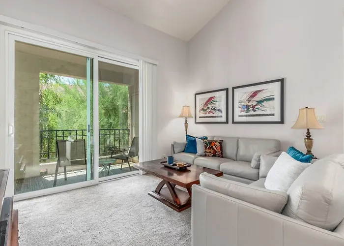 Scottsdale 2 Bedroom 2 Bathroom With Pickleball
