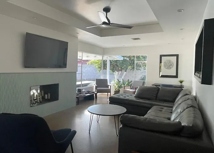 Uptown Mid Century Charmer