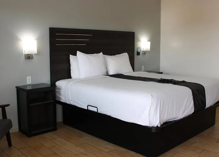OYO Hotel Yuma, AZ Near Lutes Casino