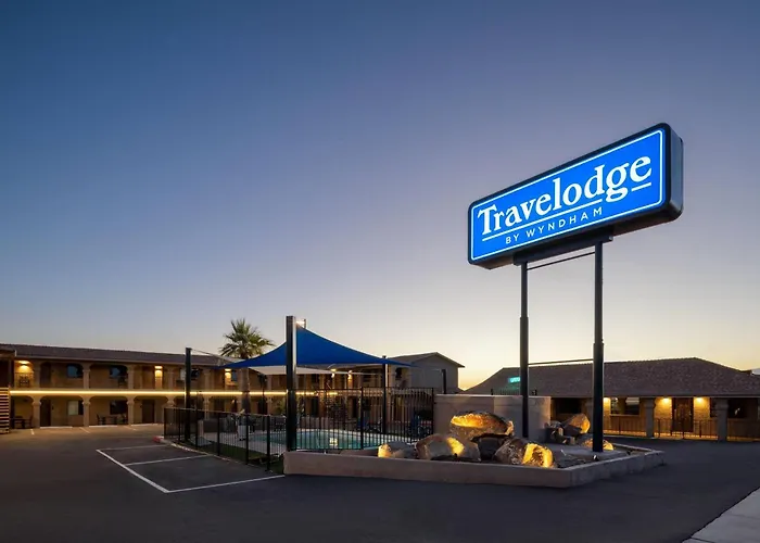 Travelodge By Wyndham Parker