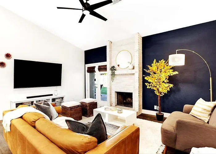 Cozy Gilbert Escape With Hot Tub, Bbq & Fire Pit